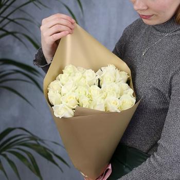 Букет Российская белая роза 60 см